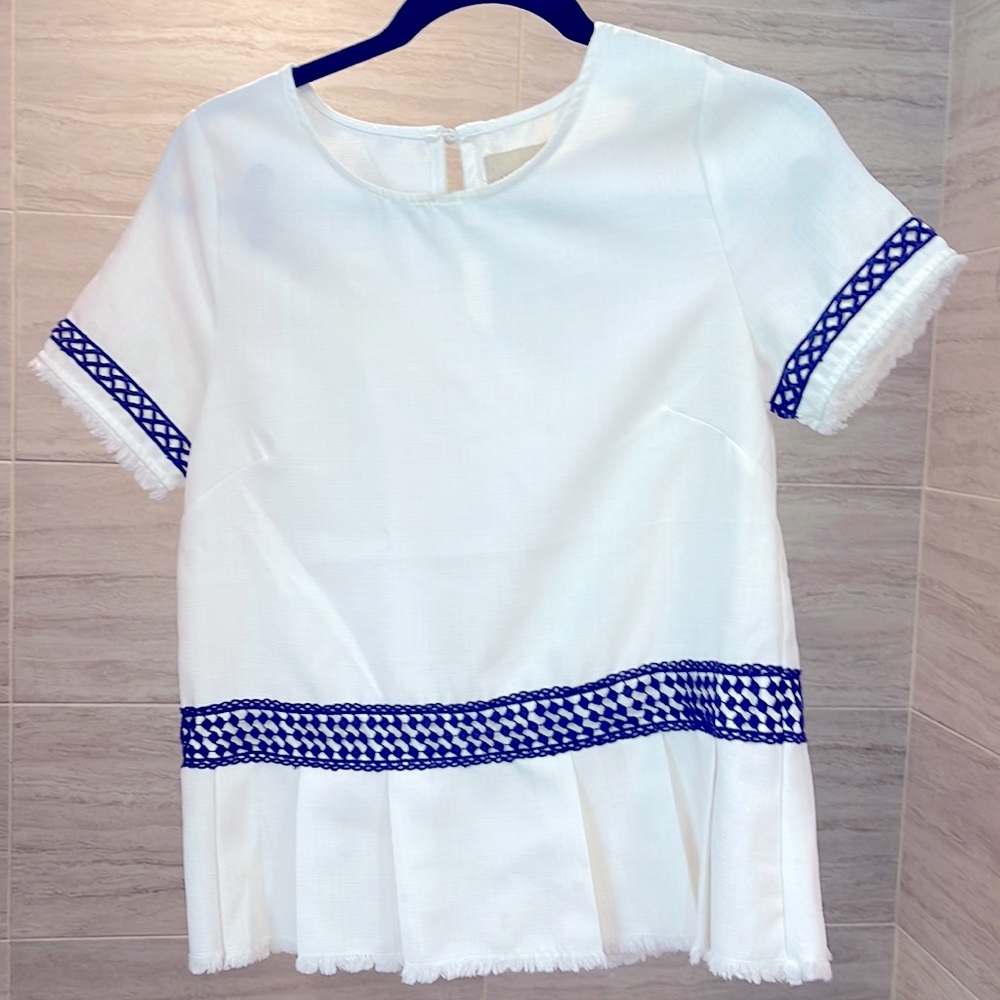 Linen peplum style top blue and white embroidered